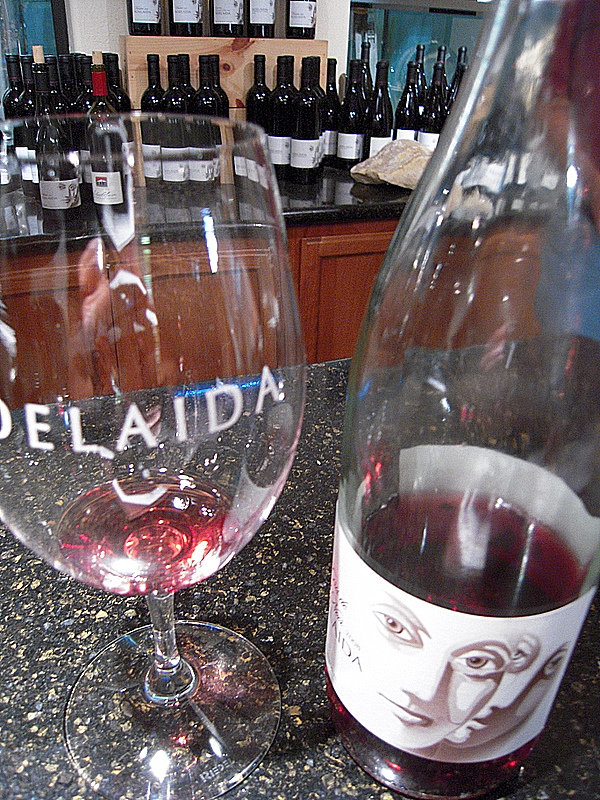 sampling the Adelaida vin gris