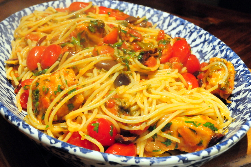 spaghetti with salt cod and tomato sauce